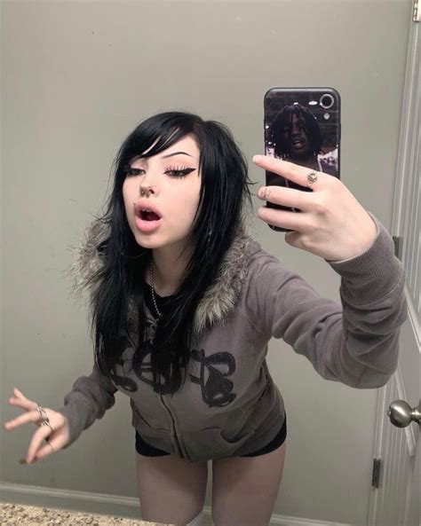 Afterdarkwillow Hot Alt Performer Tease And Masturbate.